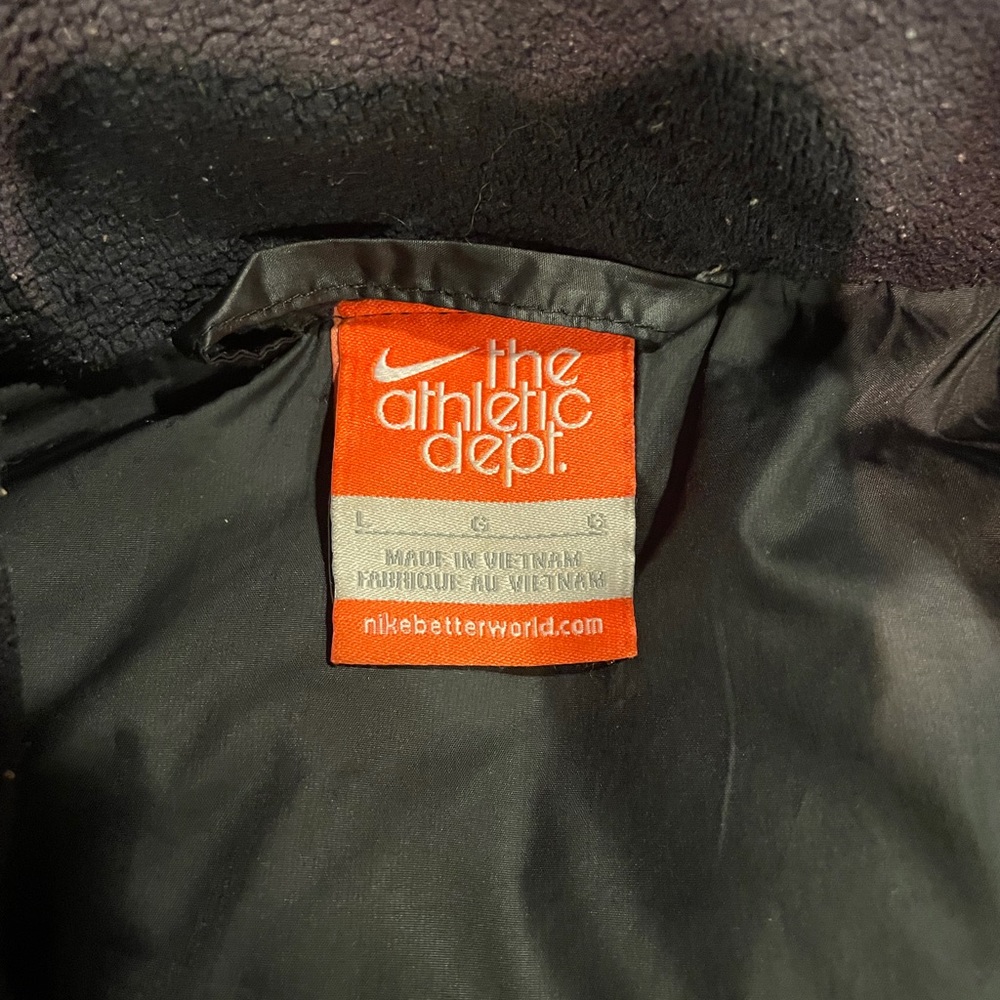 Nike jacket - Picture 5 of 5